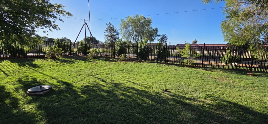 3 Bedroom Property for Sale in Carters Glen Northern Cape